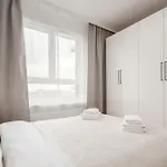 Modern * Varsovie