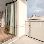 Modern * Varsovie